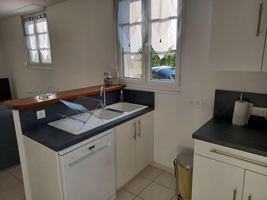 Maison Face Au Mont Avec Exterieur Avranches Exterior foto